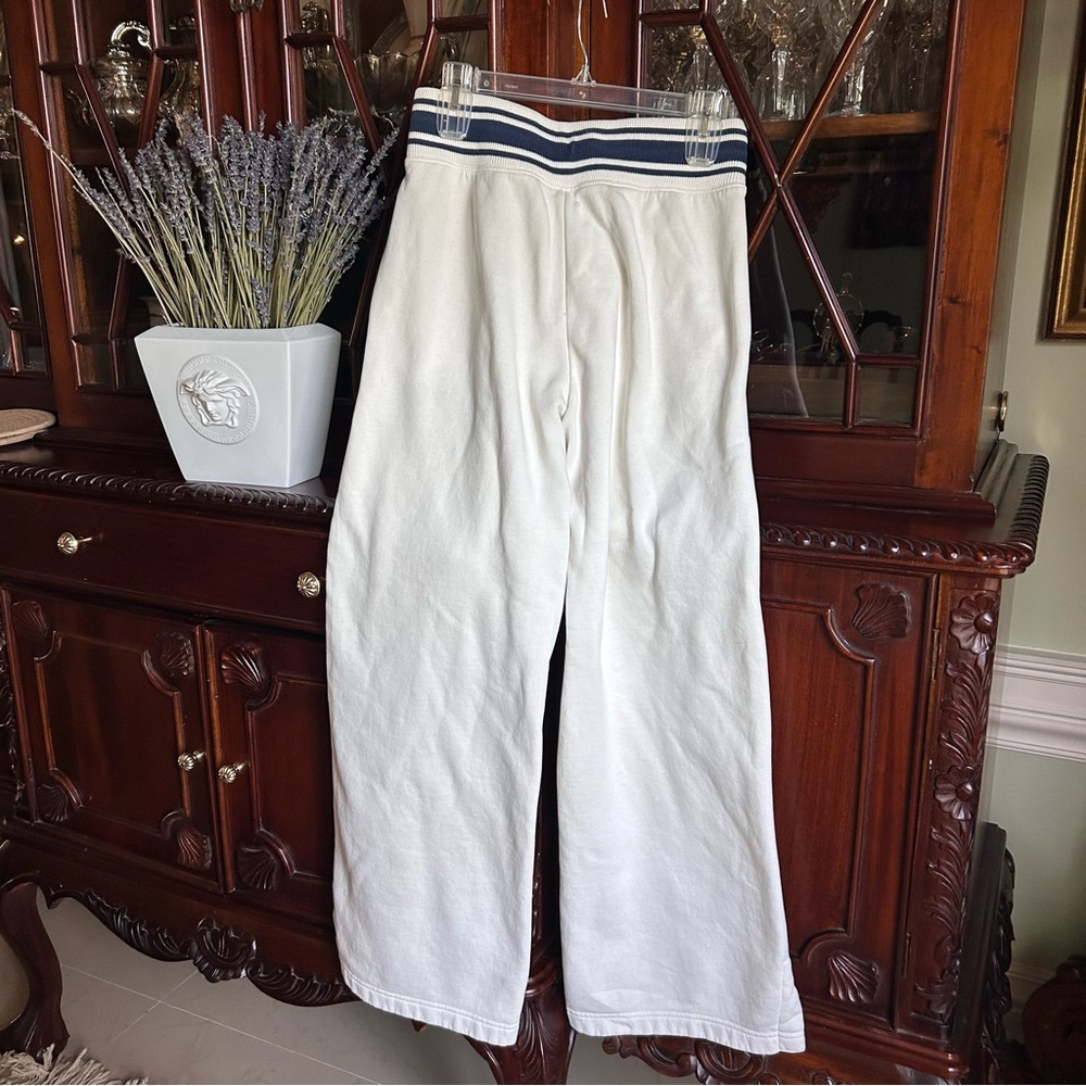 Nike Phoenix Fleece Women's Wide Leg Pants And Sweater Matching Set - Picture 13 of 15
